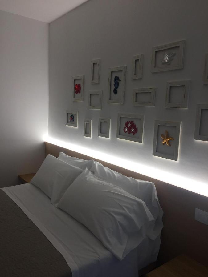 Le Rondini House Hotel Monopoli Bagian luar foto