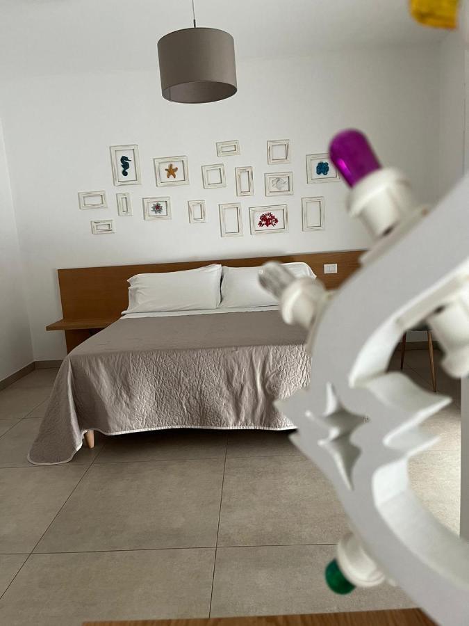 Le Rondini House Hotel Monopoli Bagian luar foto