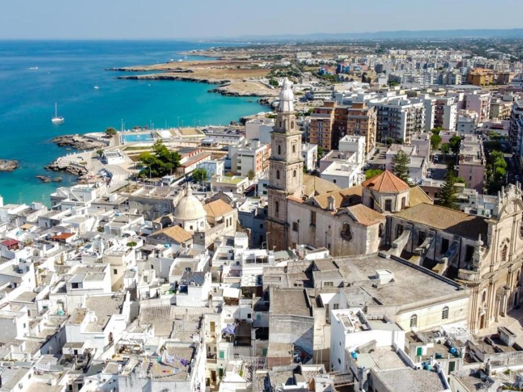 Le Rondini House Hotel Monopoli Bagian luar foto