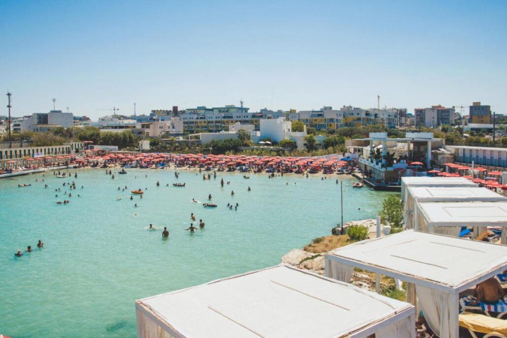Le Rondini House Hotel Monopoli Bagian luar foto