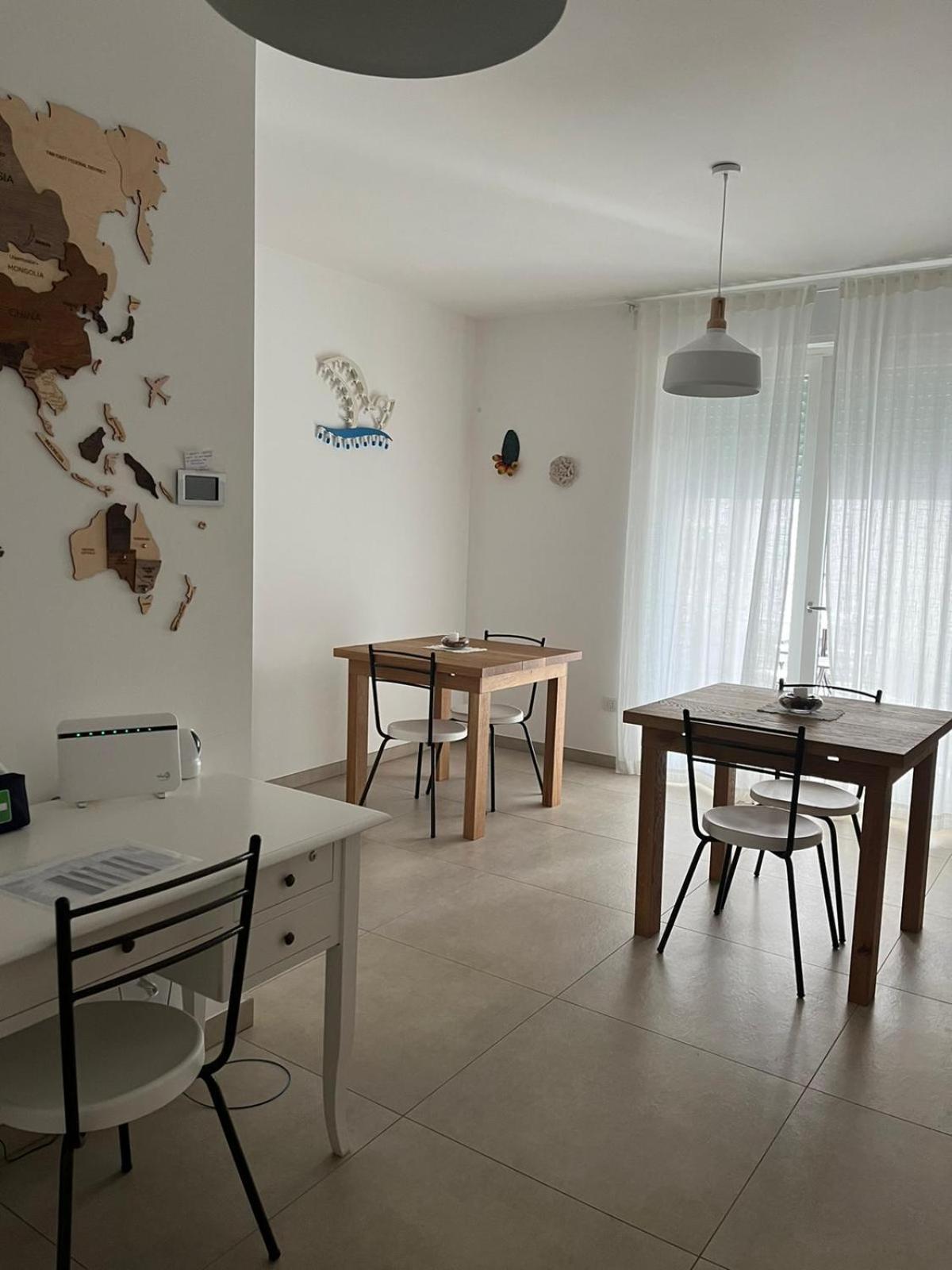 Le Rondini House Hotel Monopoli Bagian luar foto